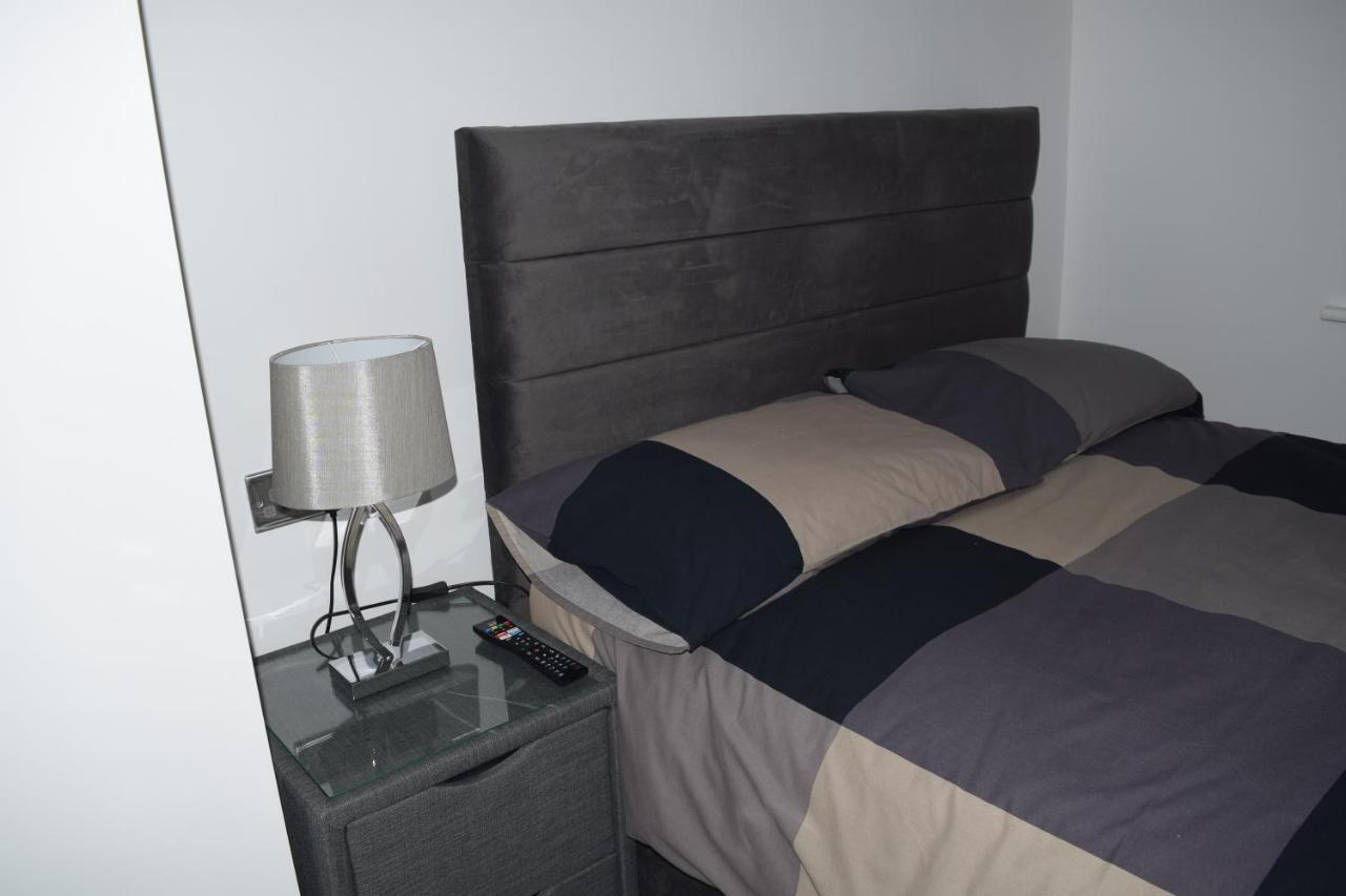 Airport Padzzz Apartment วิเทนชอว์ ภายนอก รูปภาพ